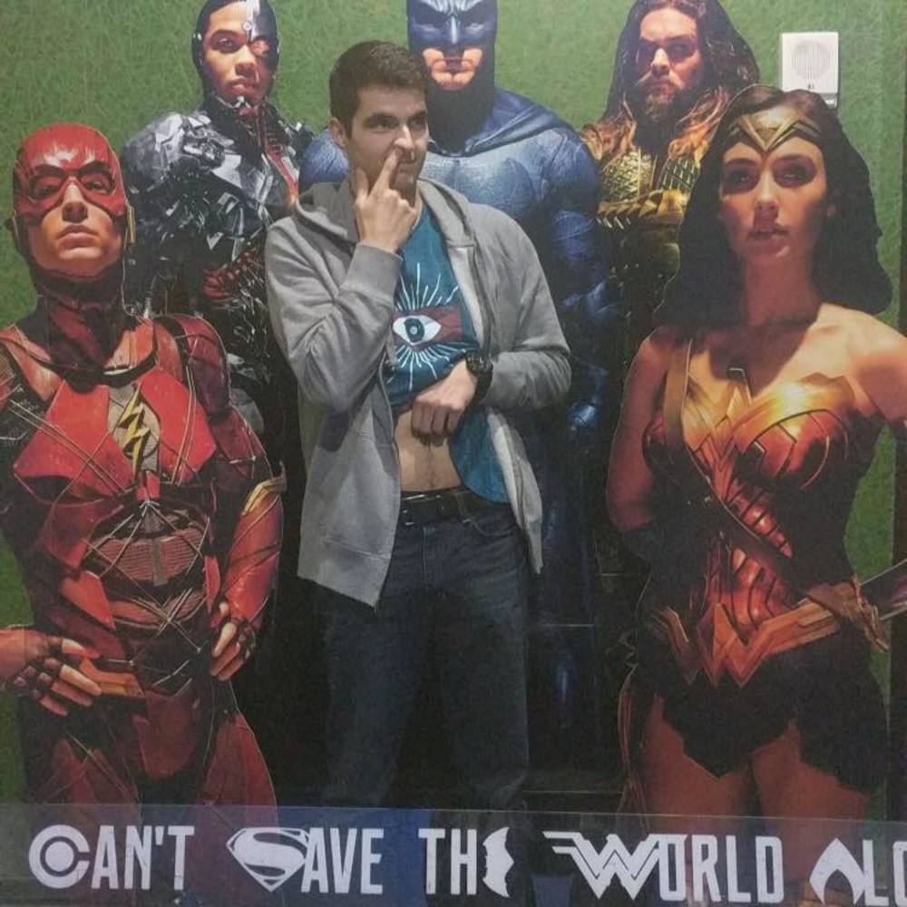 Meet your Posher, Julian